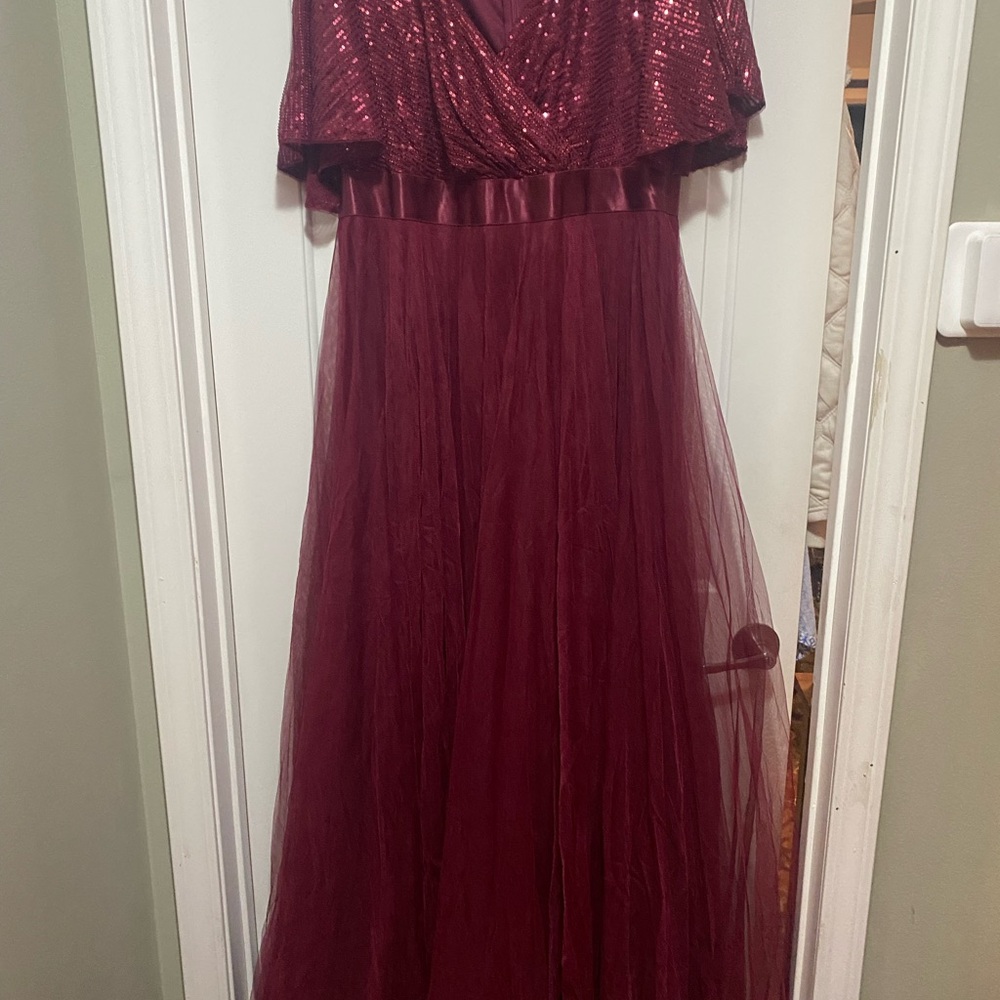 Elegant Burgundy dress gown with sequins